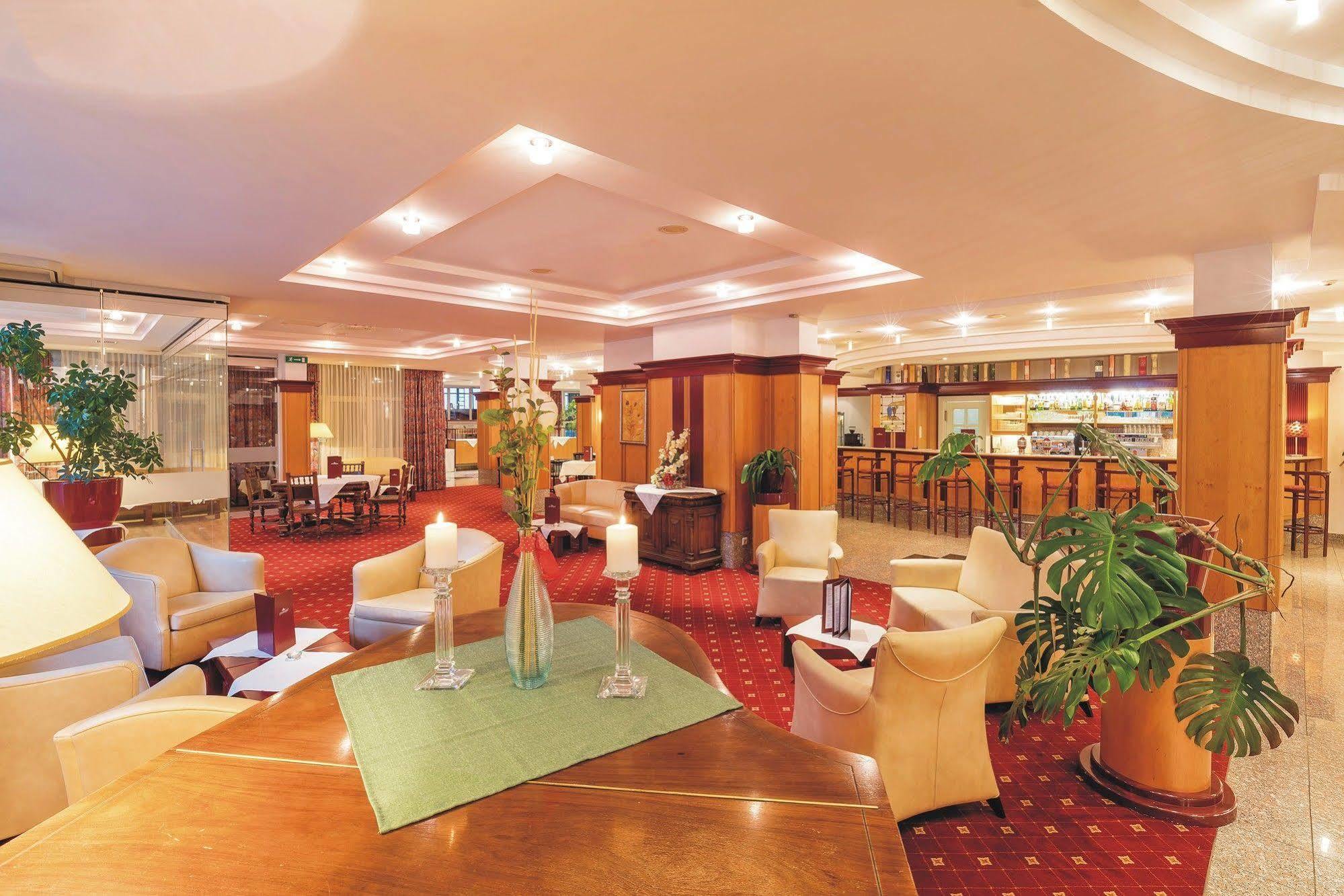 Hotel Schneeberghof Puchberg am Schneeberg Buitenkant foto